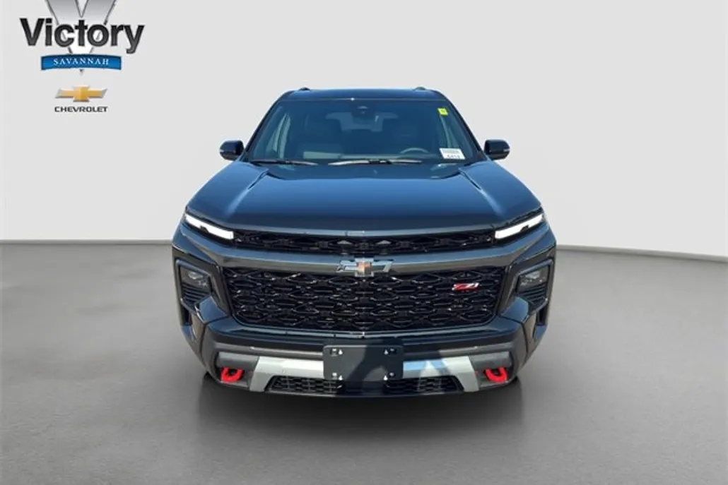 2026 Chevrolet Traverse Z71 photo 1