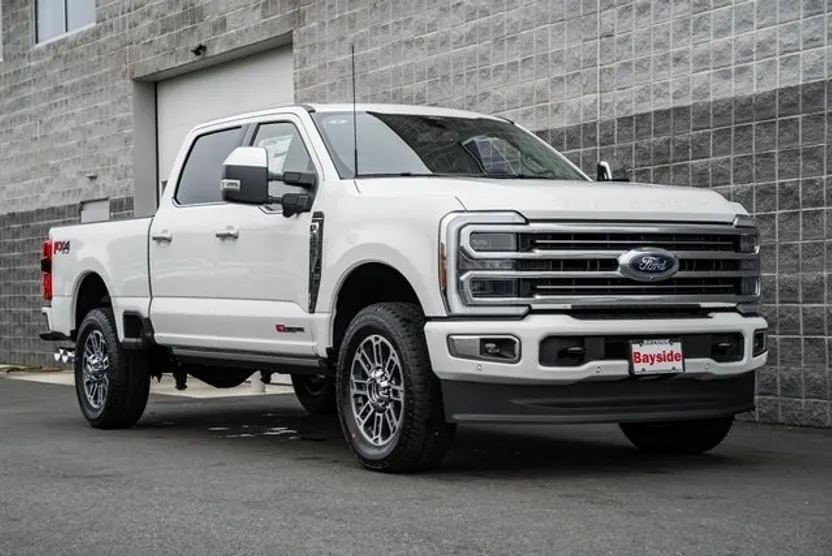 2026 Ford F-350 Platinum photo 1