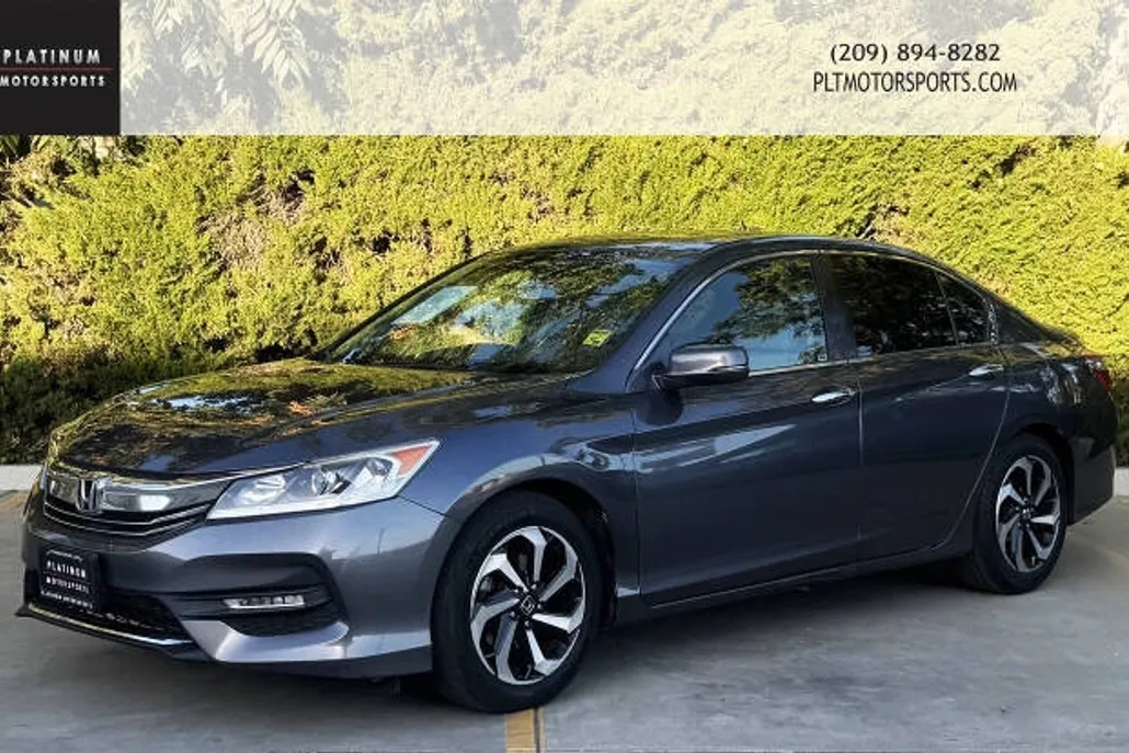 2016 Honda Accord EX photo 1