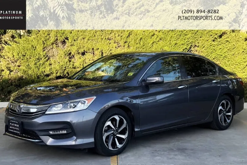 2016 Honda Accord EX photo 1
