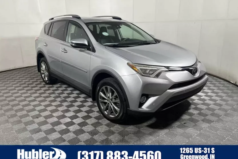 2017 Toyota RAV4 Limited photo 1