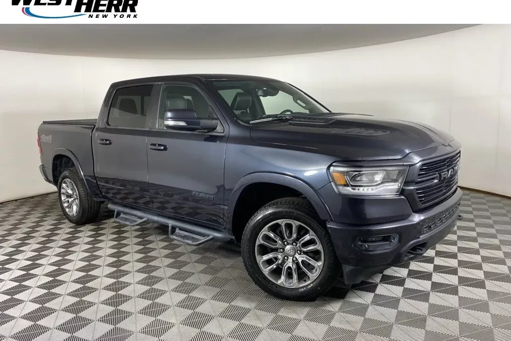 2020 Ram 1500 Laramie photo 1