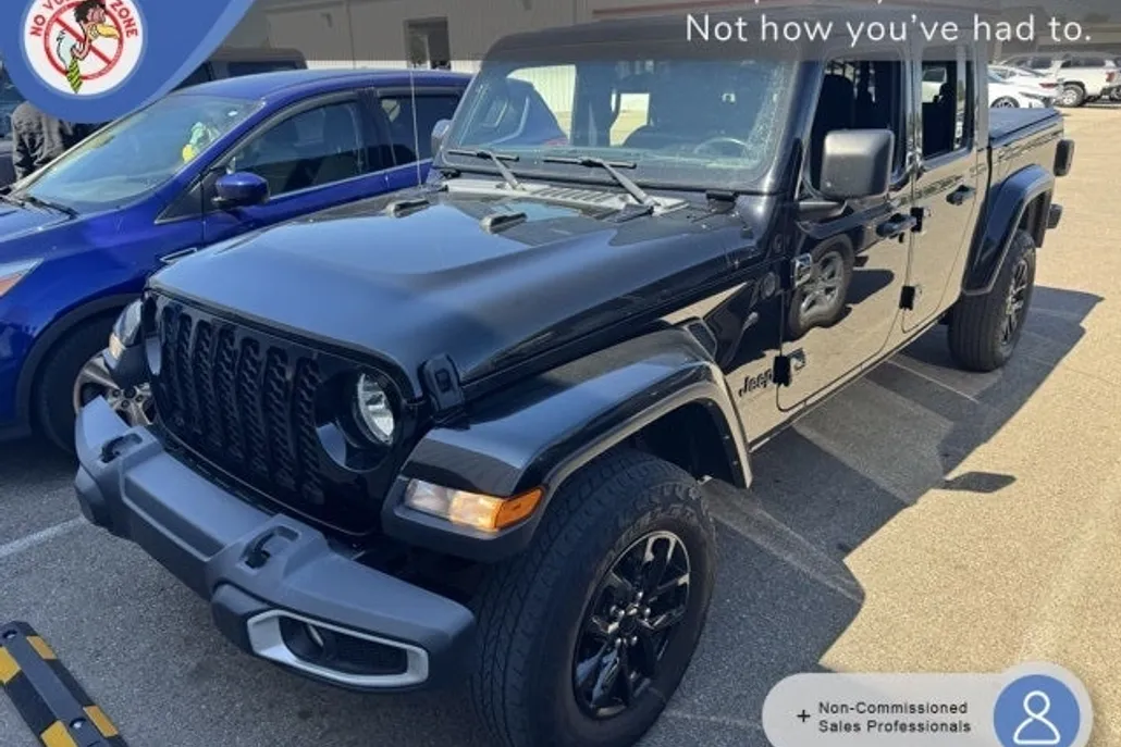 2022 Jeep Gladiator Sport photo 1