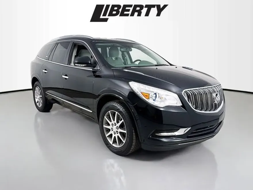 2017 Buick Enclave Convenience photo 1