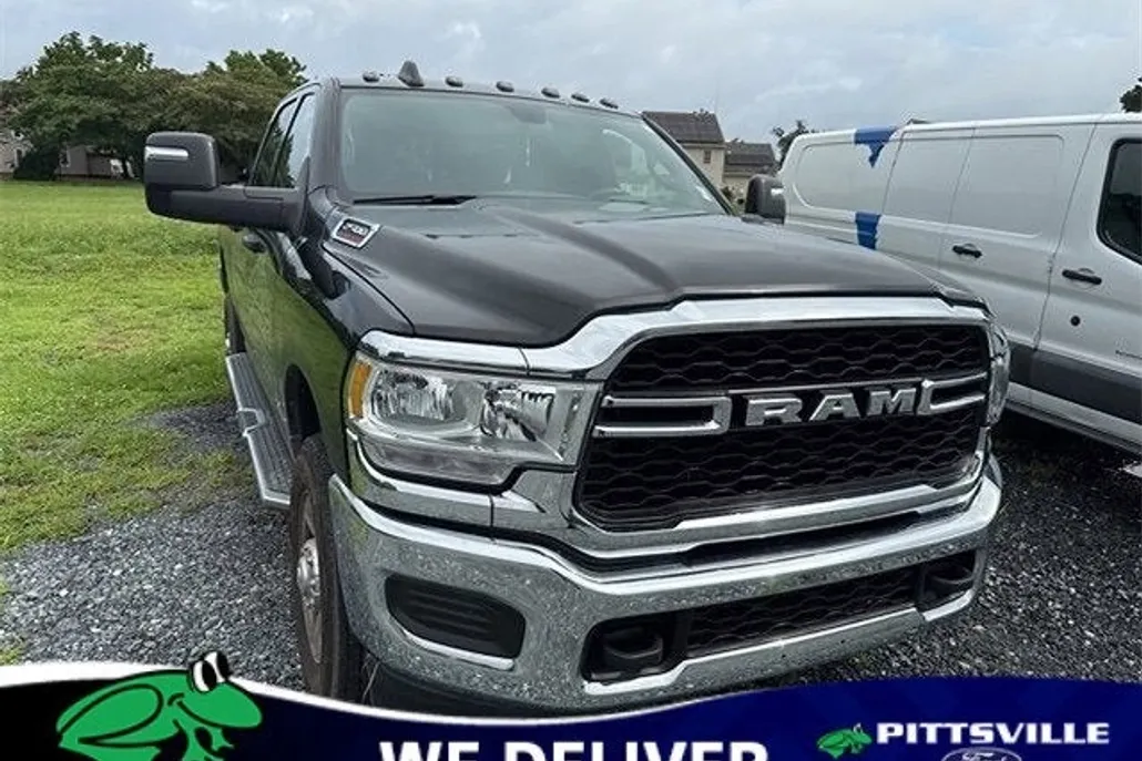 2023 Ram 2500 Tradesman photo 1