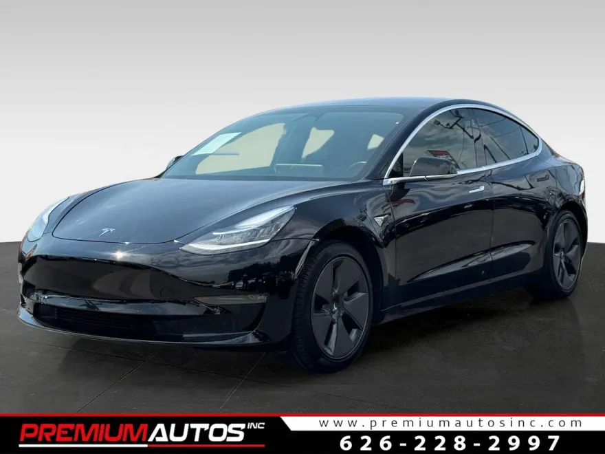 2018 Tesla Model 3 Mid Range photo 1