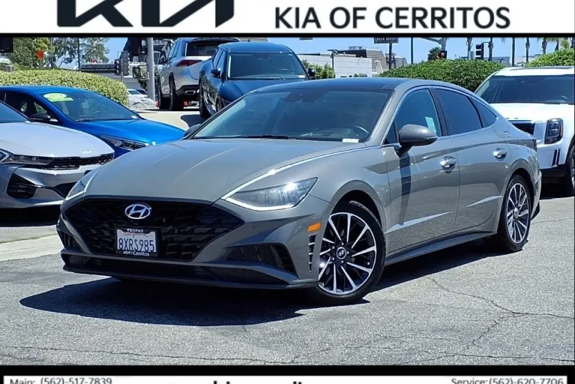 2022 Hyundai Sonata Limited photo 1