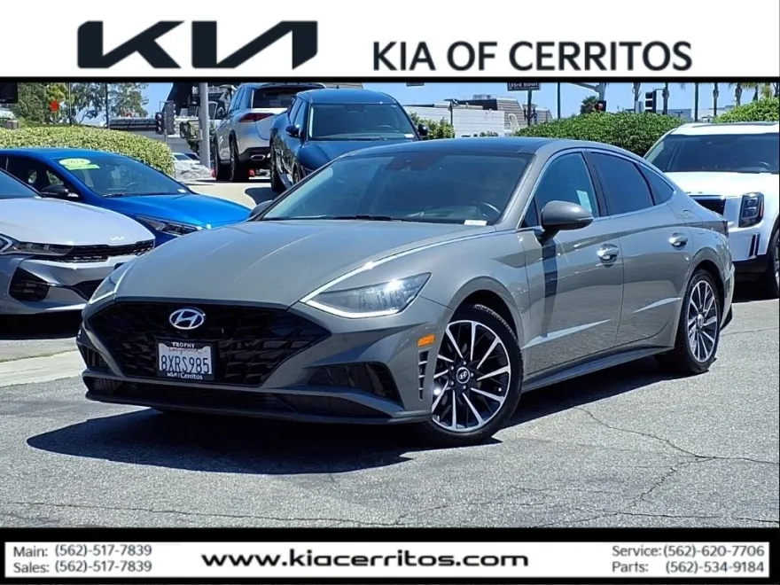 2022 Hyundai Sonata Limited photo 1