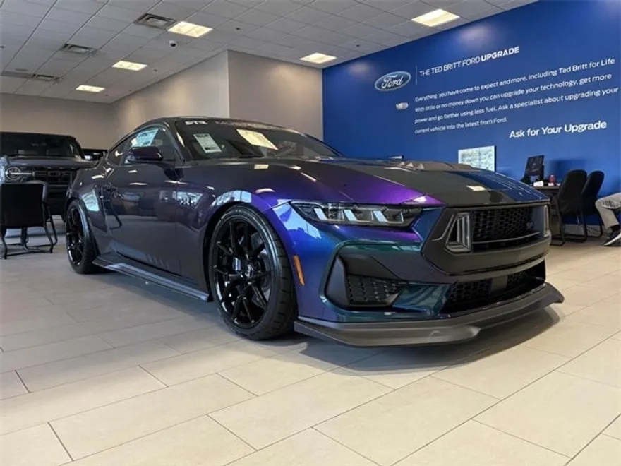 2025 Ford Mustang GT Premium photo 1