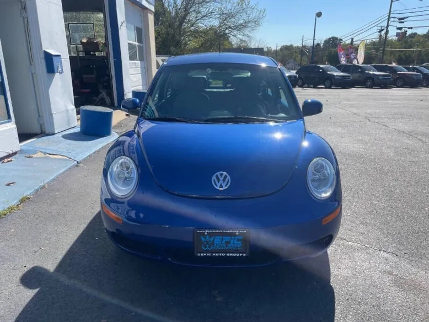 2008 Volkswagen Beetle S photo 1