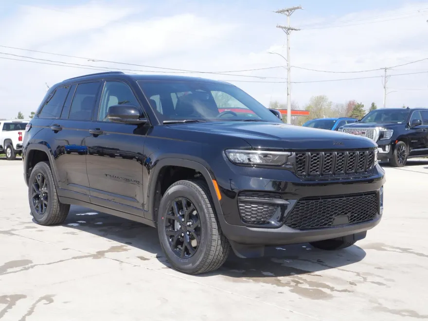 2025 Jeep Grand Cherokee Altitude X photo 1