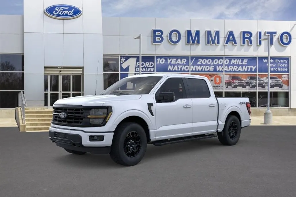 2025 Ford F-150 XLT photo 1