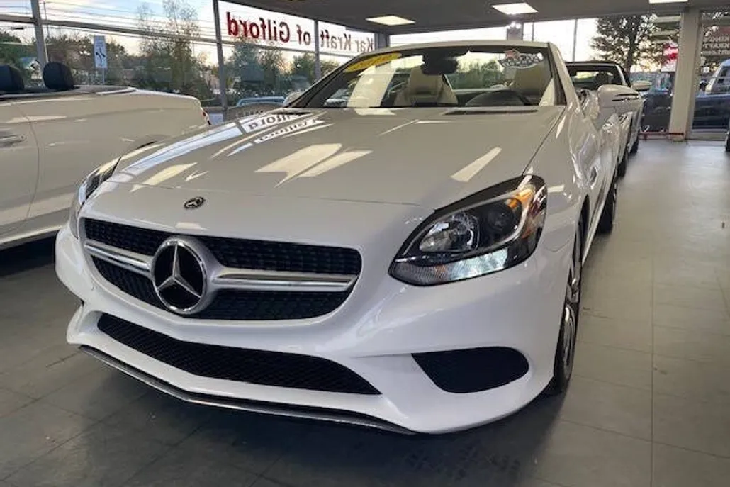 2019 Mercedes Benz SLC 300 photo 1