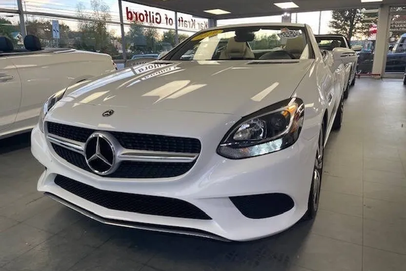 2019 Mercedes Benz SLC 300 photo 1
