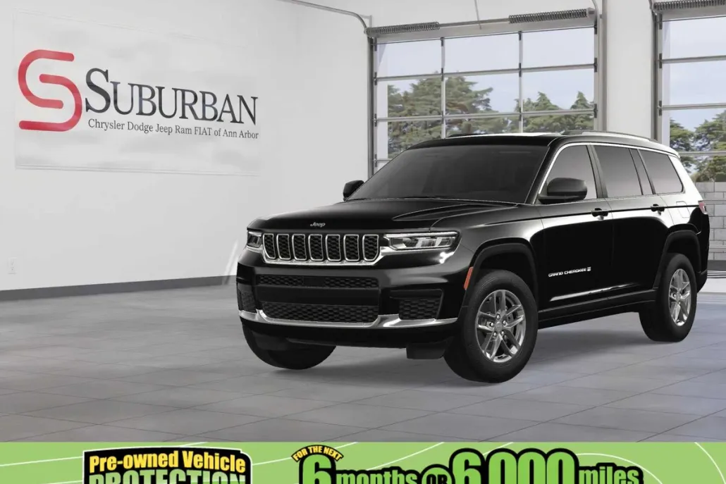 2025 Jeep Grand Cherokee Laredo photo 1