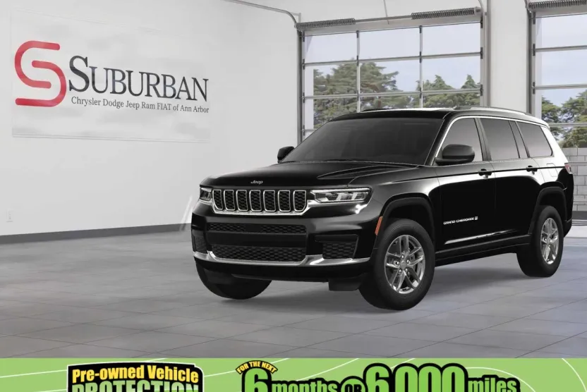 2025 Jeep Grand Cherokee Laredo photo 1