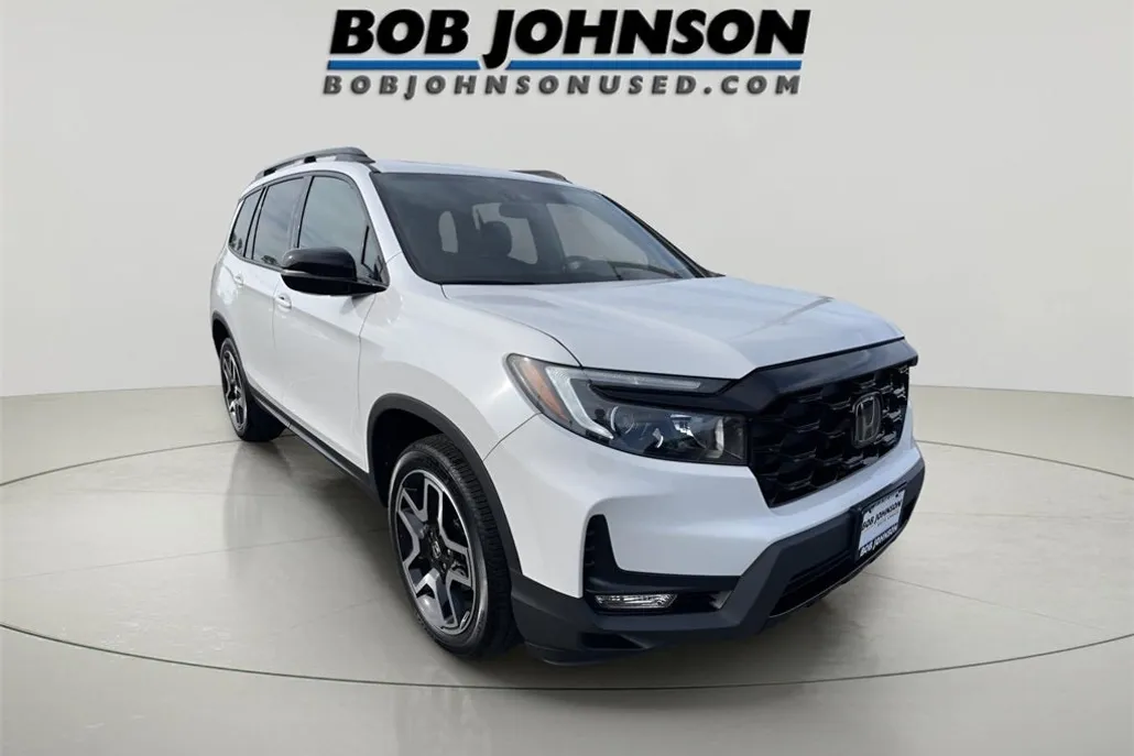 2022 Honda Passport Elite photo 1