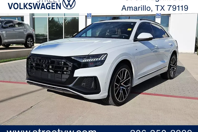 2023 Audi Q8 55 Prestige photo 1