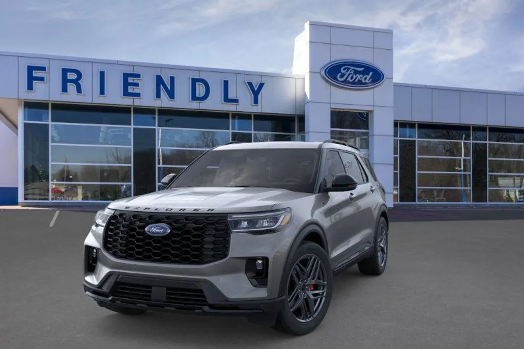 2025 Ford Explorer ST-Line photo 1