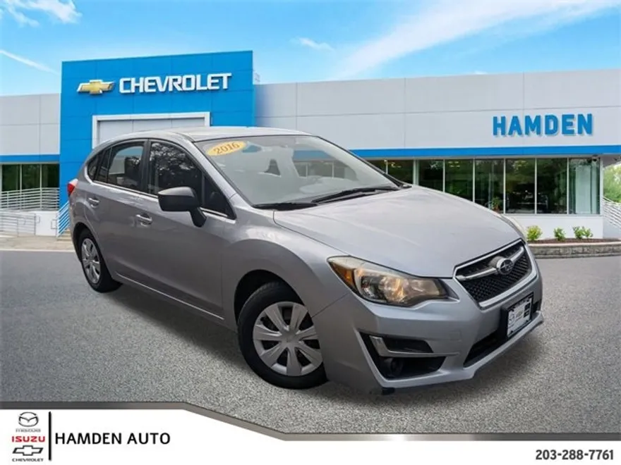 2016 Subaru Impreza 2.0i photo 1