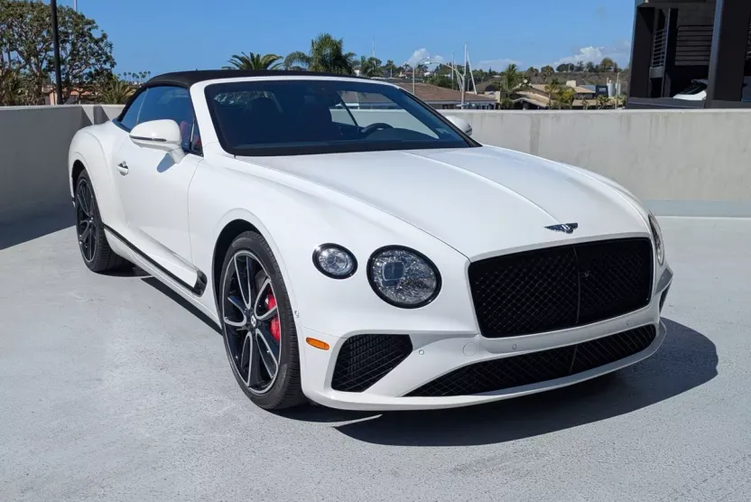 2021 Bentley Continental GT V8 photo 1