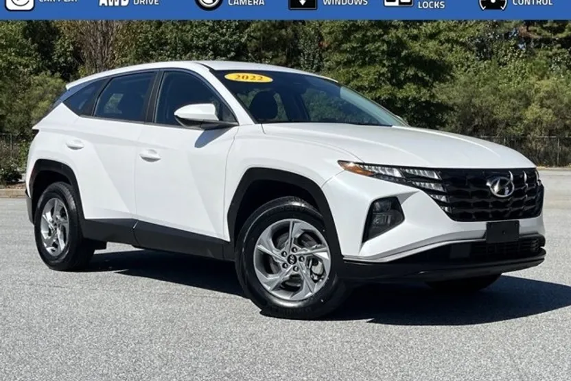 2022 Hyundai Tucson SE photo 1