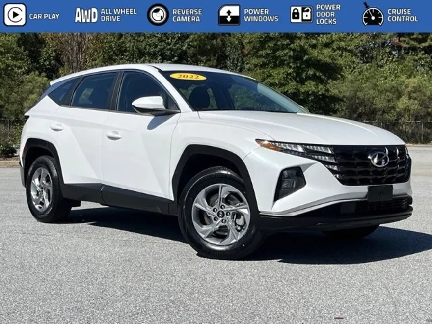 2022 Hyundai Tucson SE photo 1