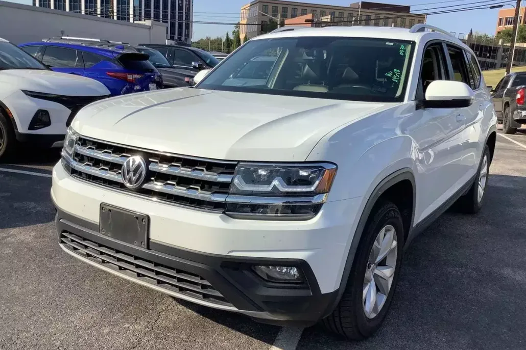 2019 Volkswagen Atlas V6 SE photo 1