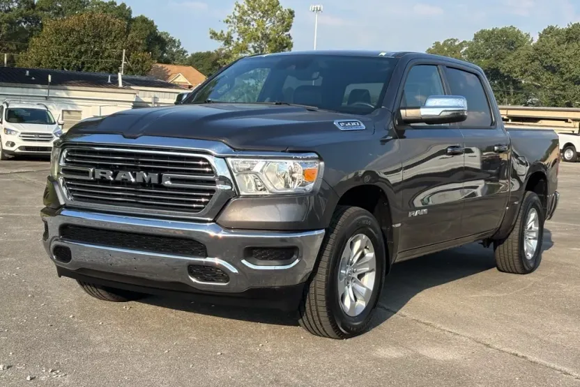 2024 Ram 1500 Laramie photo 1