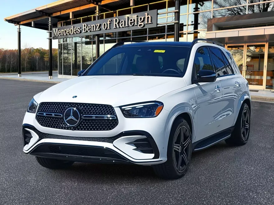 2025 Mercedes Benz GLE 450 4MATIC photo 1