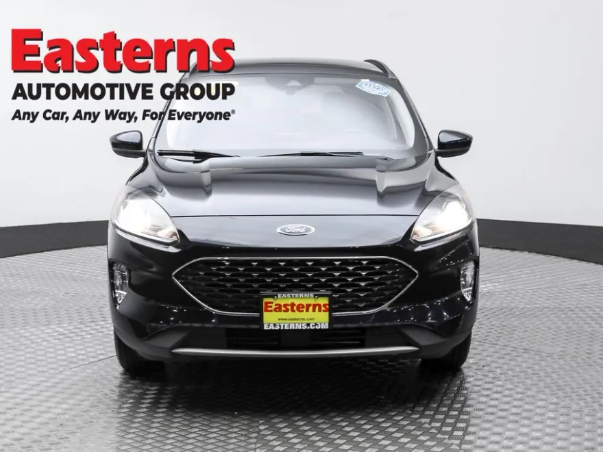 2021 Ford Escape Hybrid SEL photo 1