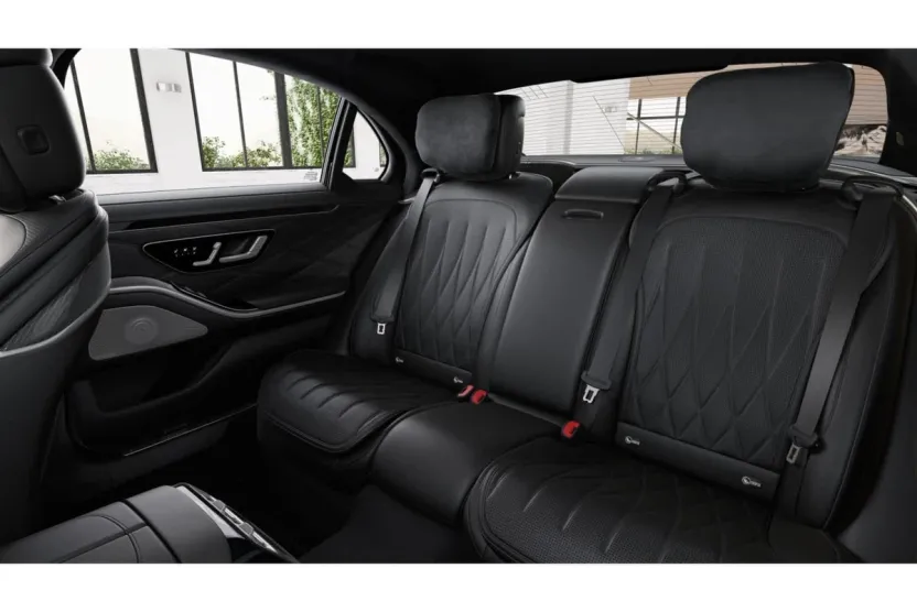 2026 Mercedes Benz S AMG 63 4MATIC photo 1