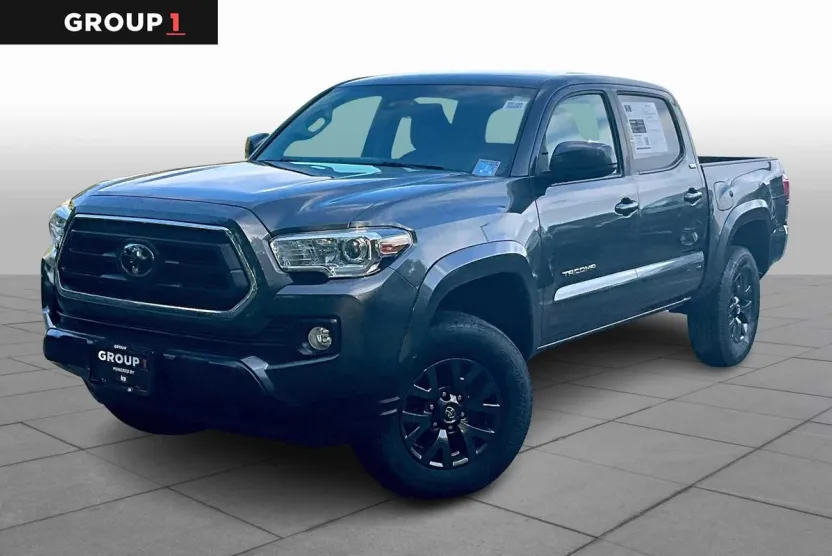 2022 Toyota Tacoma SR5 Double Cab V6 photo 1