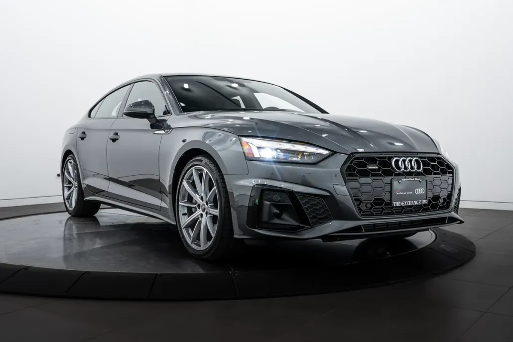 2025 Audi A5 S line Quattro Premium photo 1