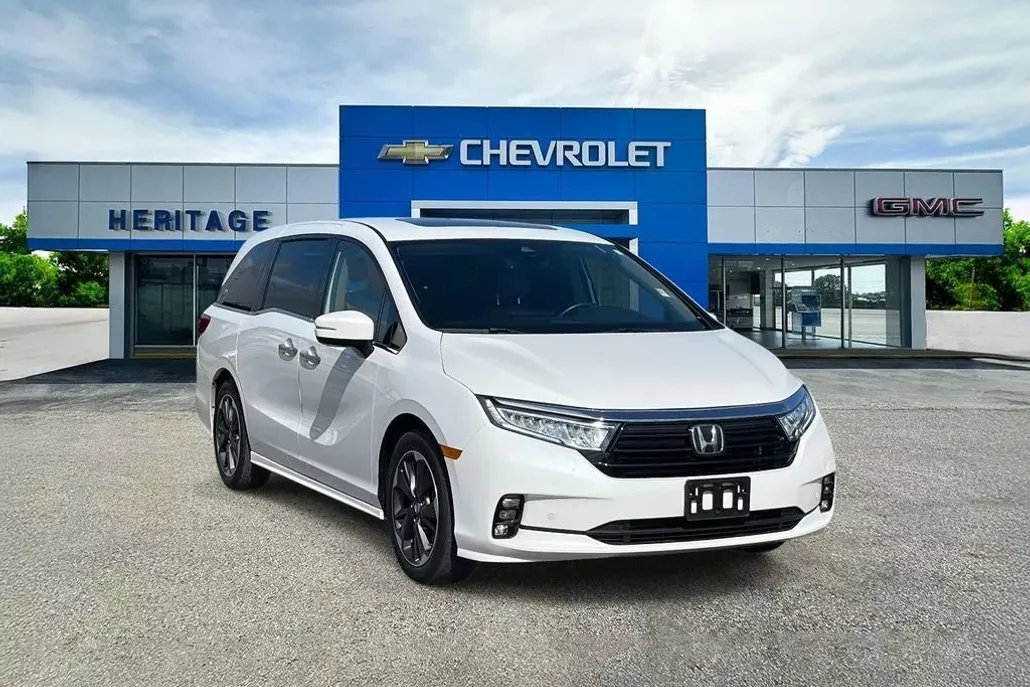 2023 Honda Odyssey Elite photo 1