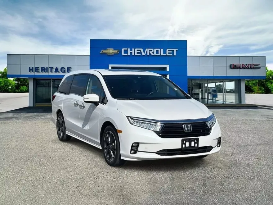 2023 Honda Odyssey Elite photo 1