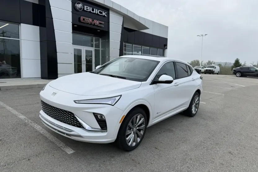 2026 Buick Envista Avenir photo 1