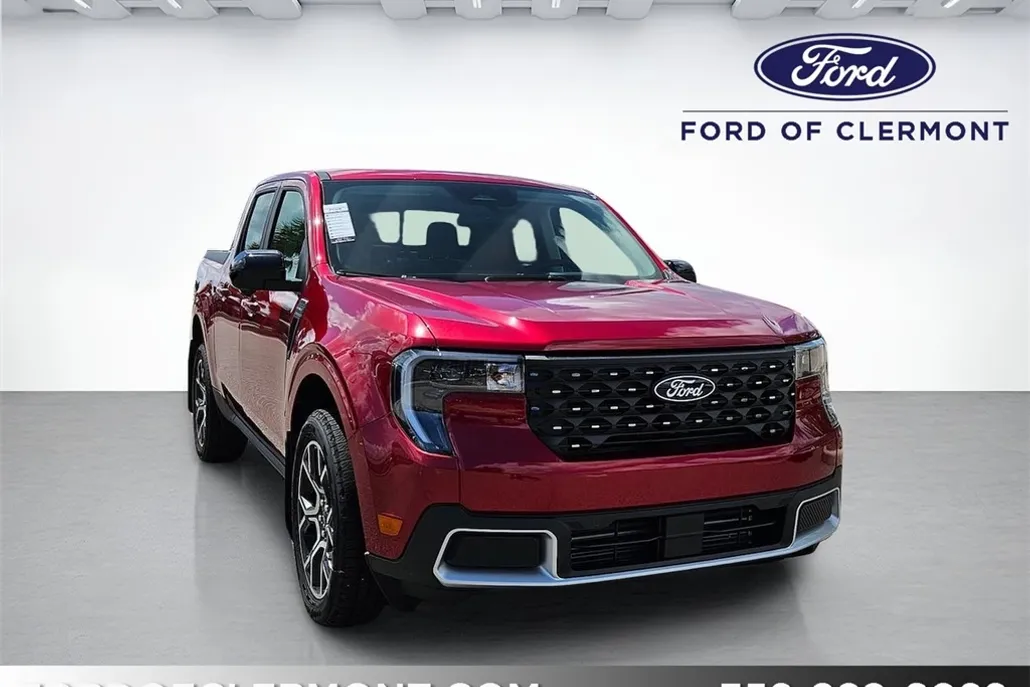 2025 Ford Maverick Lariat photo 1