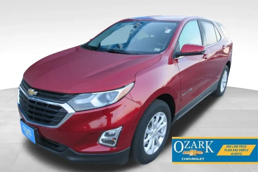 2019 Chevrolet Equinox LT photo 1