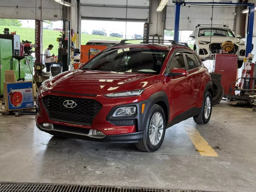 2020 Hyundai Kona SEL Plus photo 1