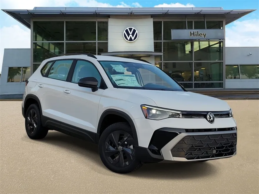 2025 Volkswagen Taos S photo 1