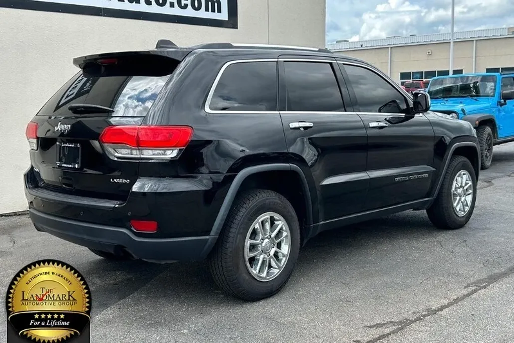 2018 Jeep Grand Cherokee Laredo E photo 1