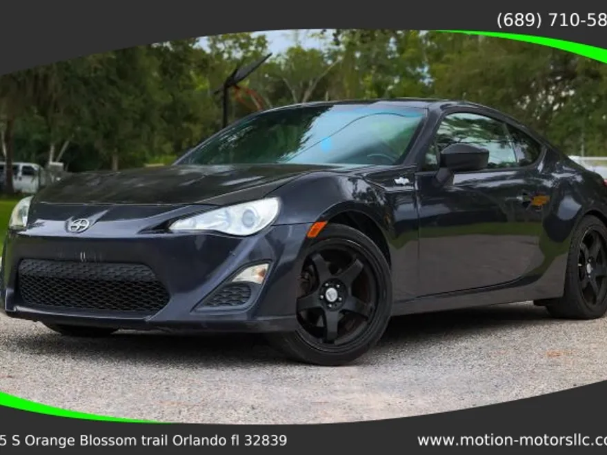 2013 Scion FR-S photo 1