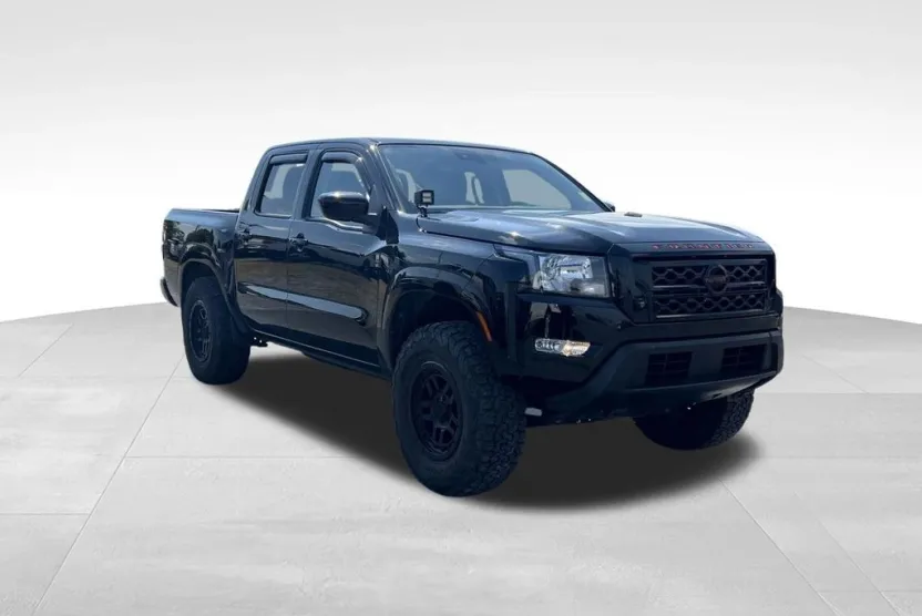 2022 Nissan Frontier SV photo 1