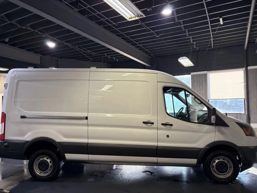 2015 Ford Transit Van photo 1