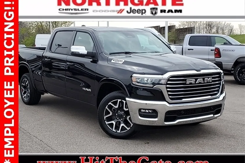 2025 Ram 1500 Laramie photo 1