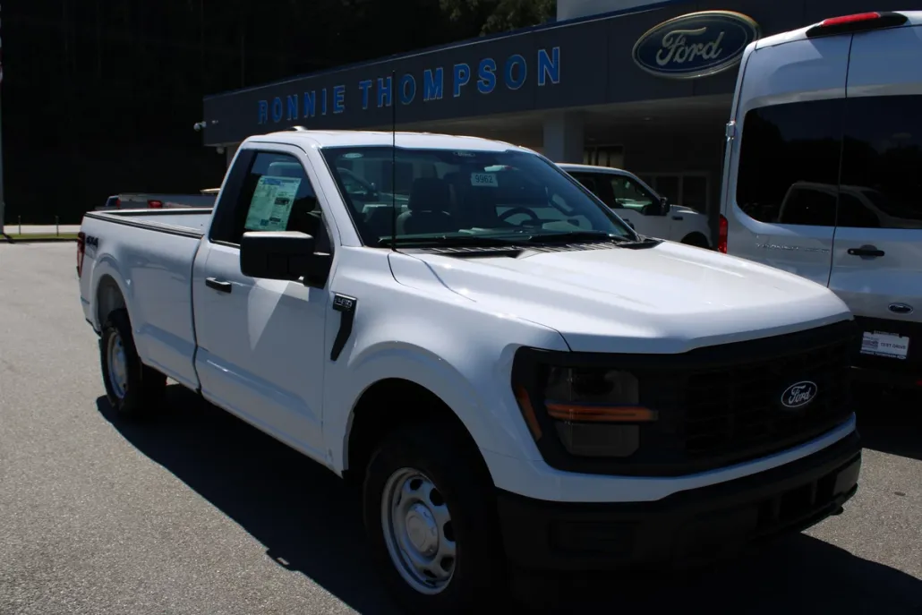 2025 Ford F-150 XL photo 1