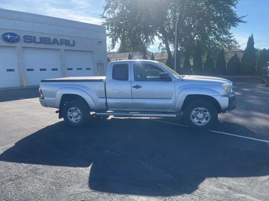 2013 Toyota Tacoma PreRunner photo 1
