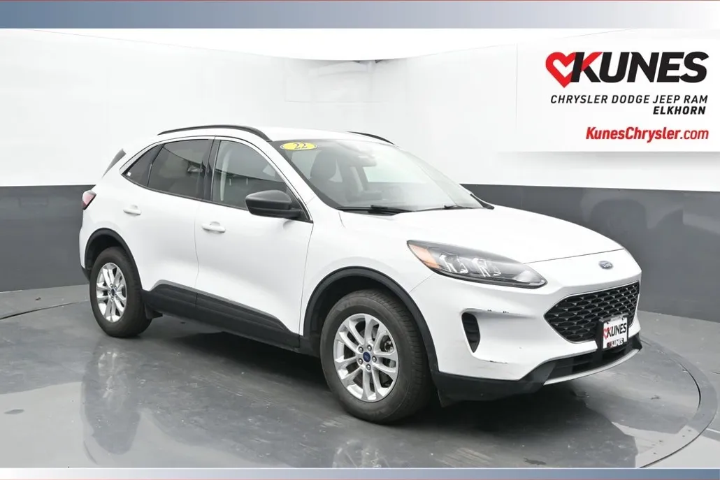 2022 Ford Escape SE photo 1