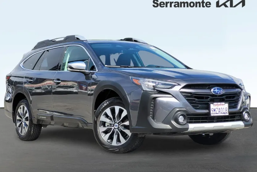 2024 Subaru Outback Touring photo 1